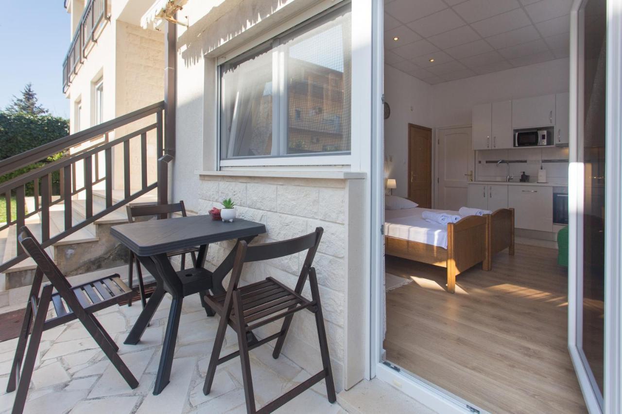Apartments Villa Japeri Kastela Room photo